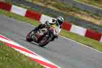 cadwell-no-limits-trackday;cadwell-park;cadwell-park-photographs;cadwell-trackday-photographs;enduro-digital-images;event-digital-images;eventdigitalimages;navarra;no-limits-trackdays;peter-wileman-photography;racing-digital-images;trackday-digital-images;trackday-photos
